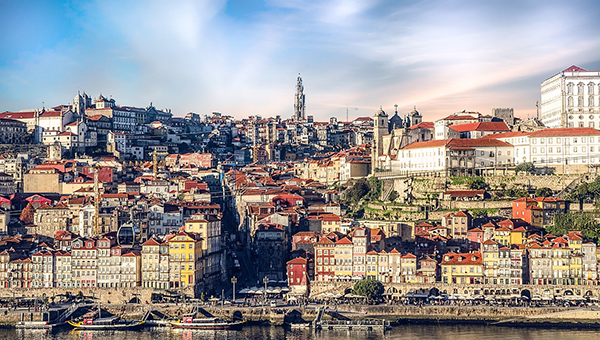 1728697761215706.jpg porto-1972450_1280.jpg